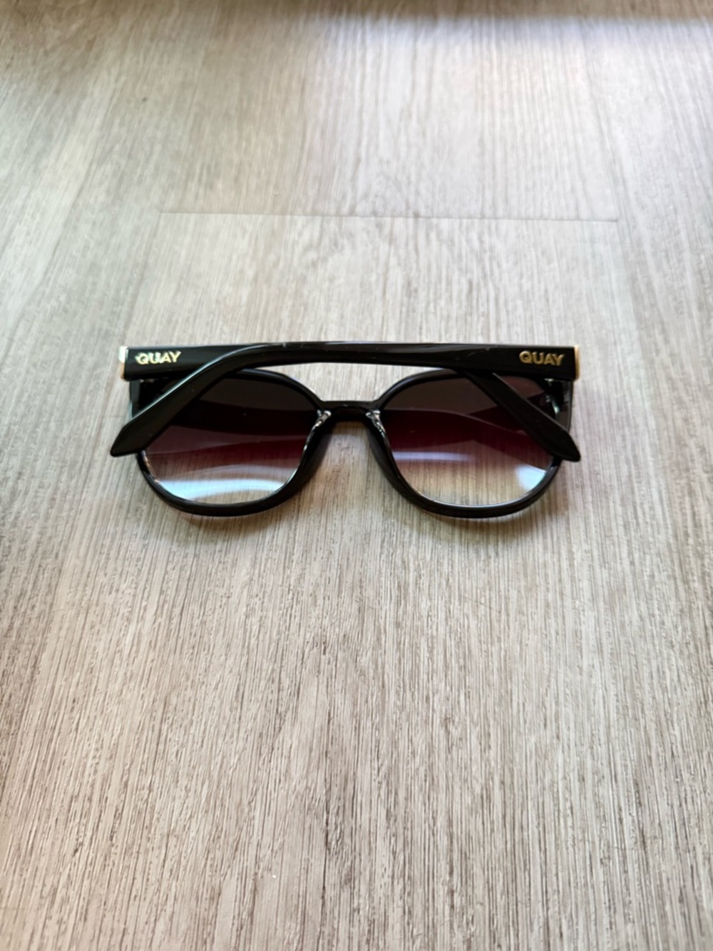 quay australia staycation black brown fade oversized cat eye sunglasses eyewear - Picture 3 of 4